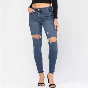 Judy Blue Mid-rise Skinny Fit Jeans Destroyed